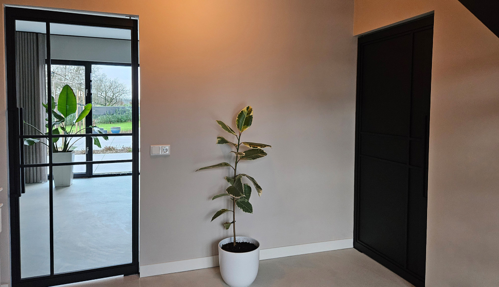 Hoe monteer ik een taatsdeur?