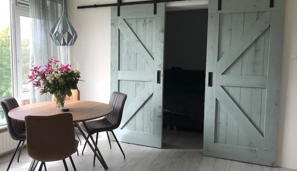 Breng Kerstsfeer in huis met Barnwoodweb