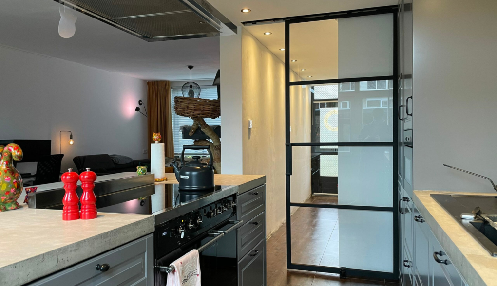 Keuzehulp voor jouw nieuwe stalen deur